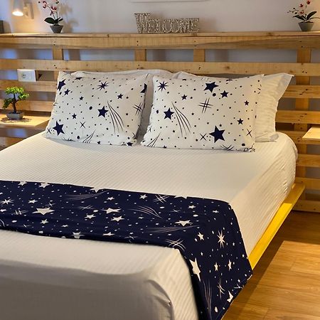 Lucas Central Oasis Studios Тирана Экстерьер фото